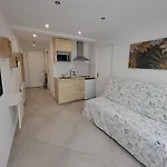 Δωμάτια σε οικογενειακή κατοικία Studio Beauvais Avec Terrasse Privative Calme & Tout Confort Μποβέ