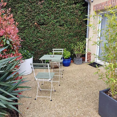 Δωμάτια σε οικογενειακή κατοικία Studio Beauvais Avec Terrasse Privative Calme & Tout Confort Μποβέ